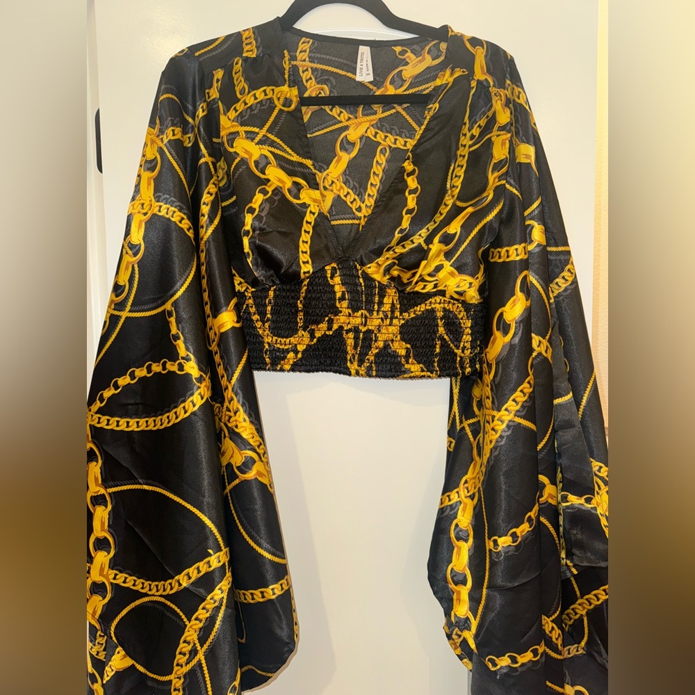 Live 4 Truth Black and Gold Chain Pattern Blouse